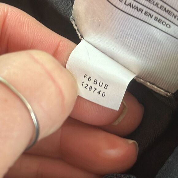 Tiger Woods Gray Dress Pants size 35x30 Flat Front 95% Wool - Picture 6 of 8